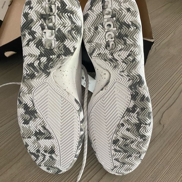 Adidas Run the game - Picture 9 of 16